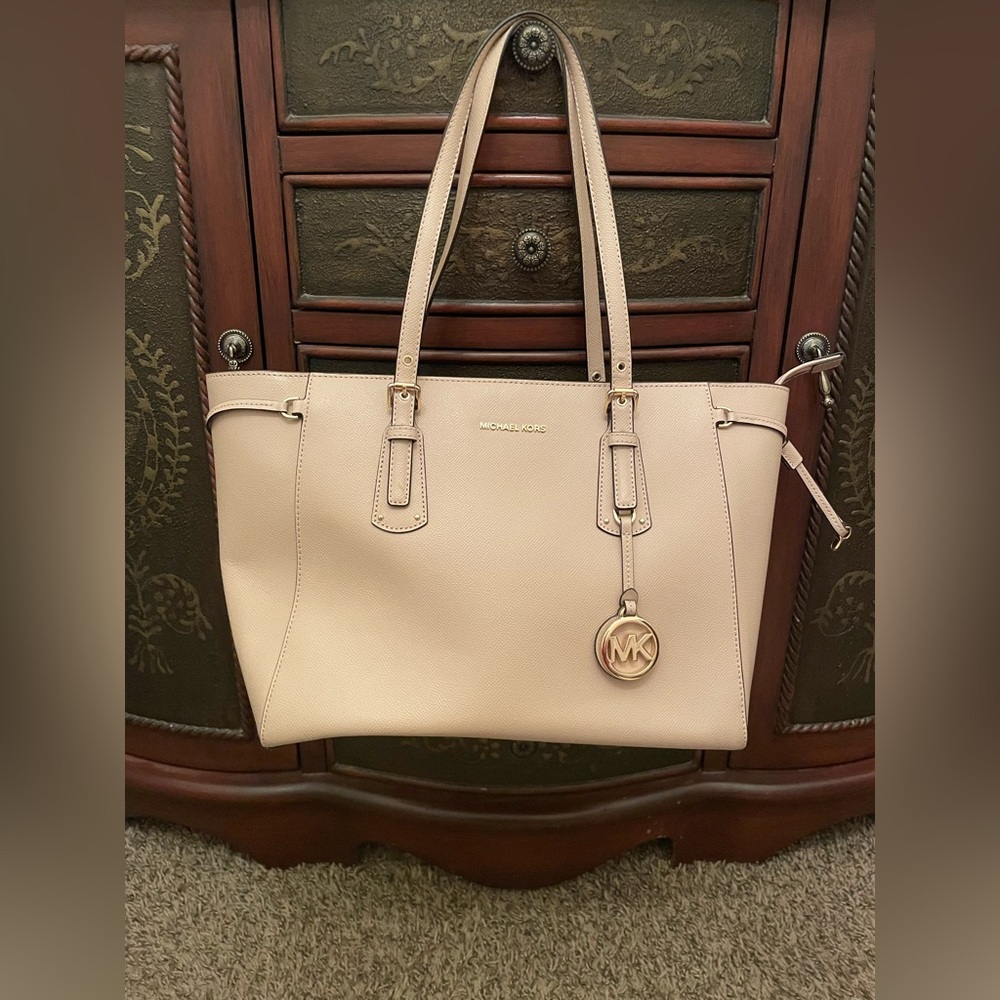 Michael Kors Beige Tote Bag